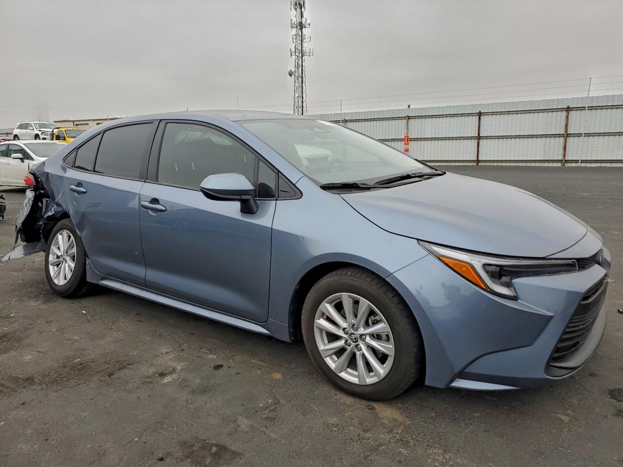 2025 TOYOTA COROLLA LE photo 10