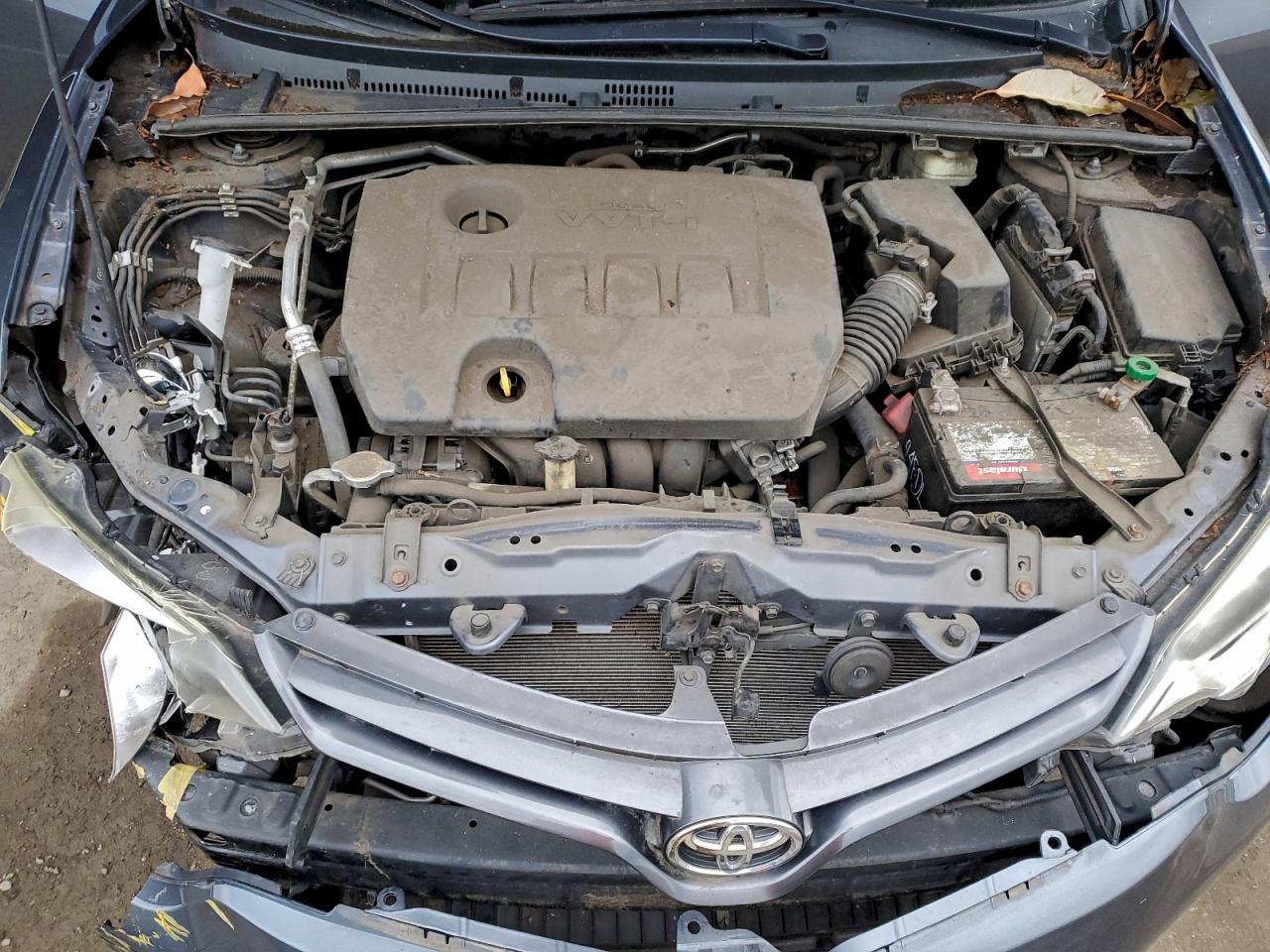 2015 TOYOTA COROLLA L photo 11