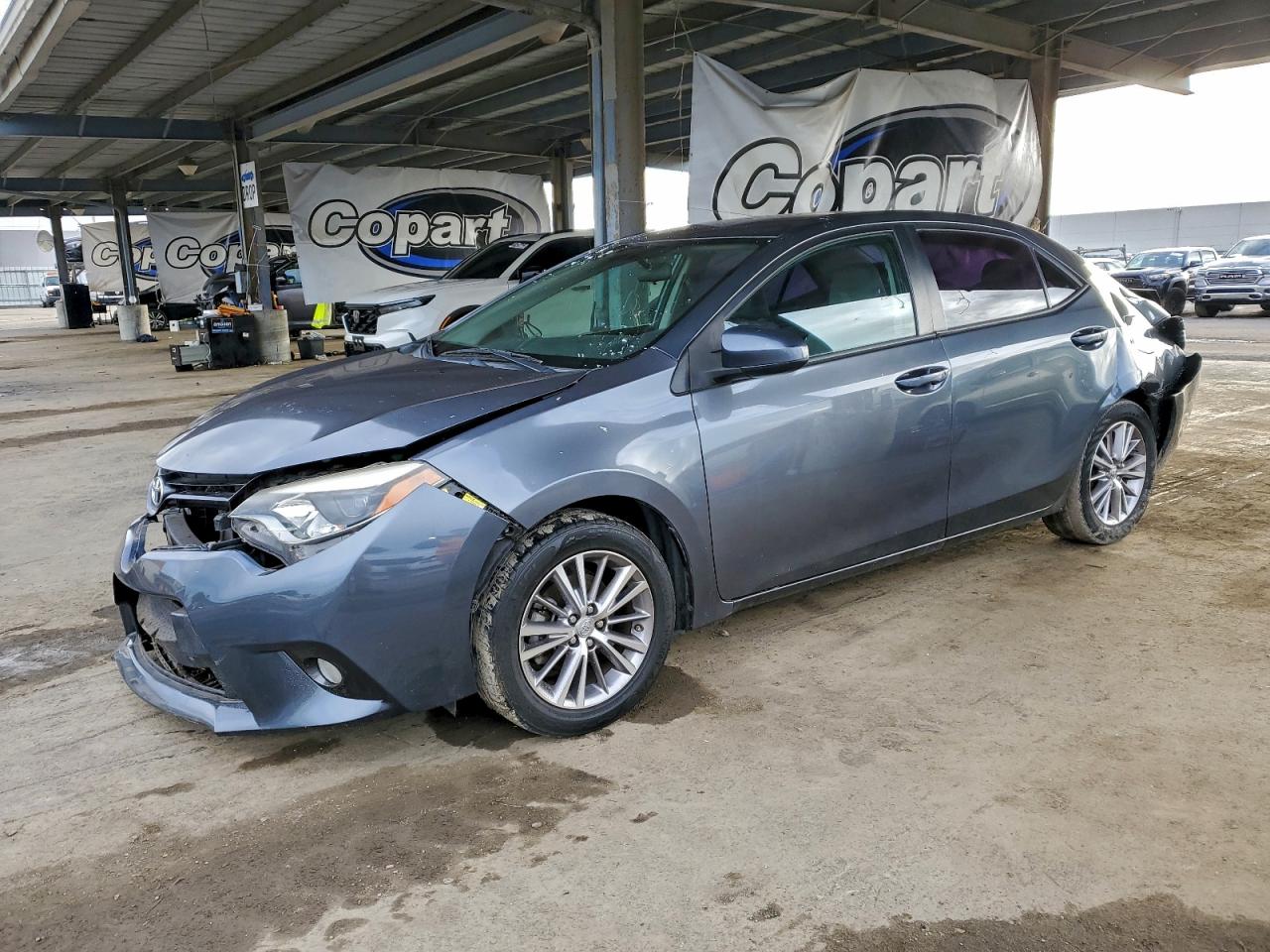 2015 TOYOTA COROLLA