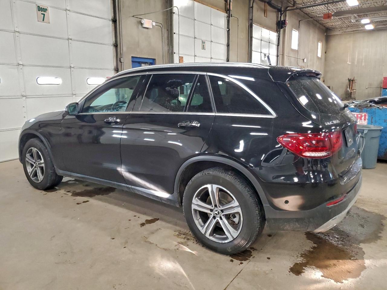 2021 MERCEDES-BENZ GLC 300 4MATIC photo 2