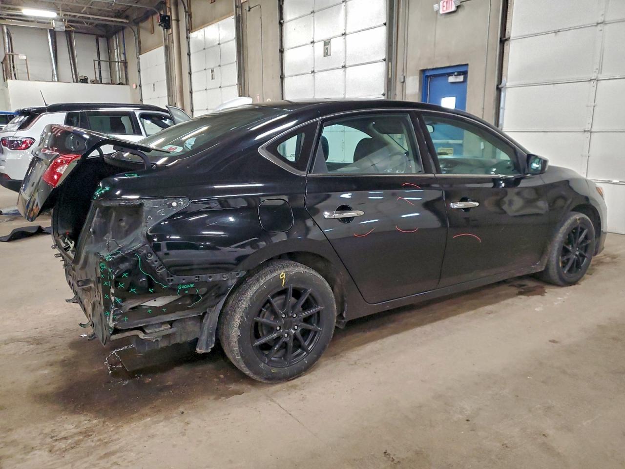 2019 NISSAN SENTRA S photo 5