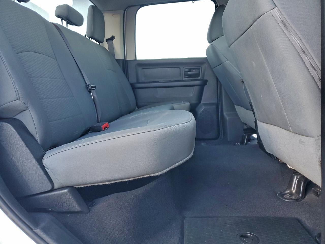 2018 RAM 2500 ST photo 10
