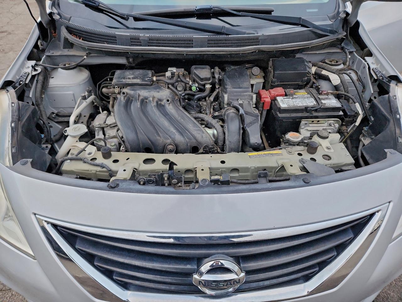 2012 NISSAN VERSA S photo 11