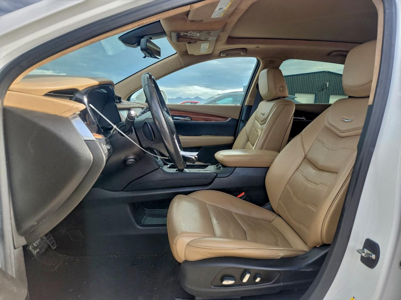 2019 CADILLAC XT5 PLATINUM photo 7