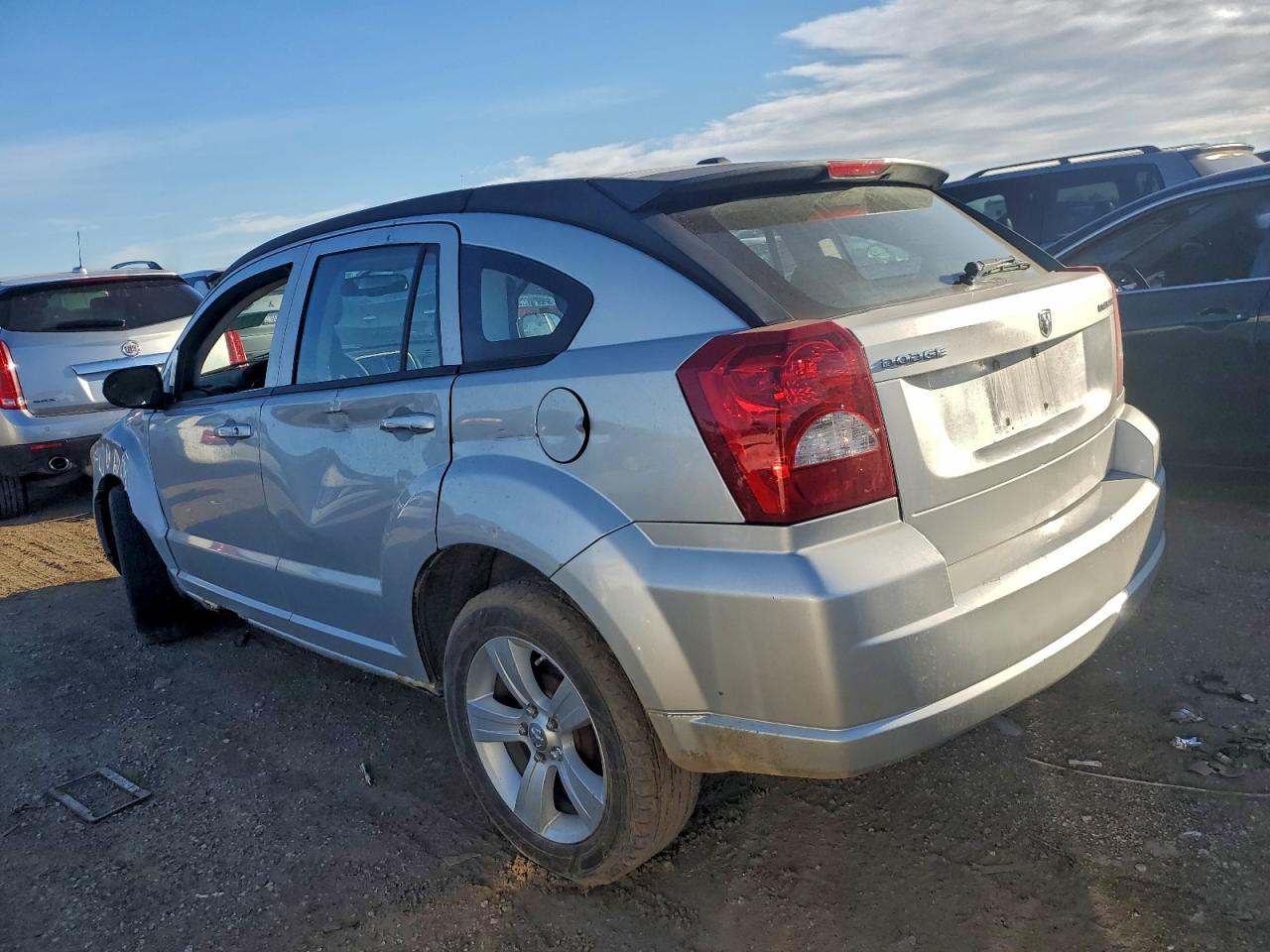 2011 DODGE CALIBER MAINSTREET photo 2