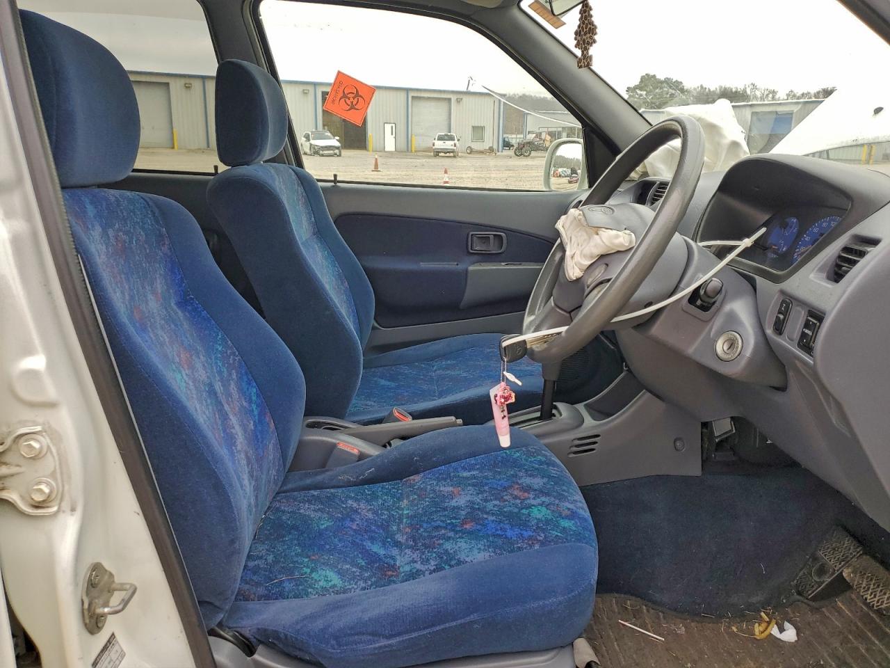 1999 TOYOTA CAMRY photo 13