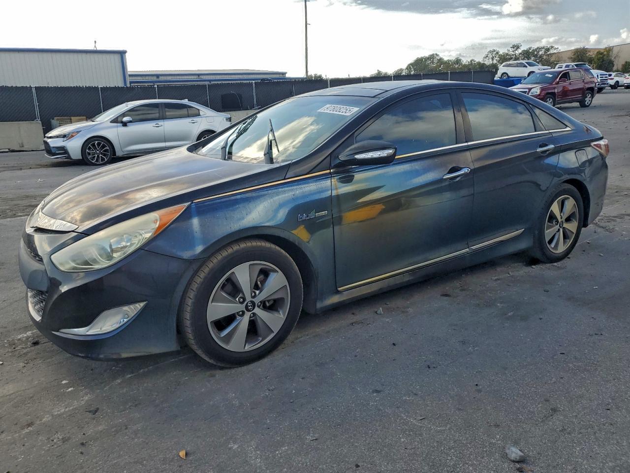 2012 HYUNDAI SONATA