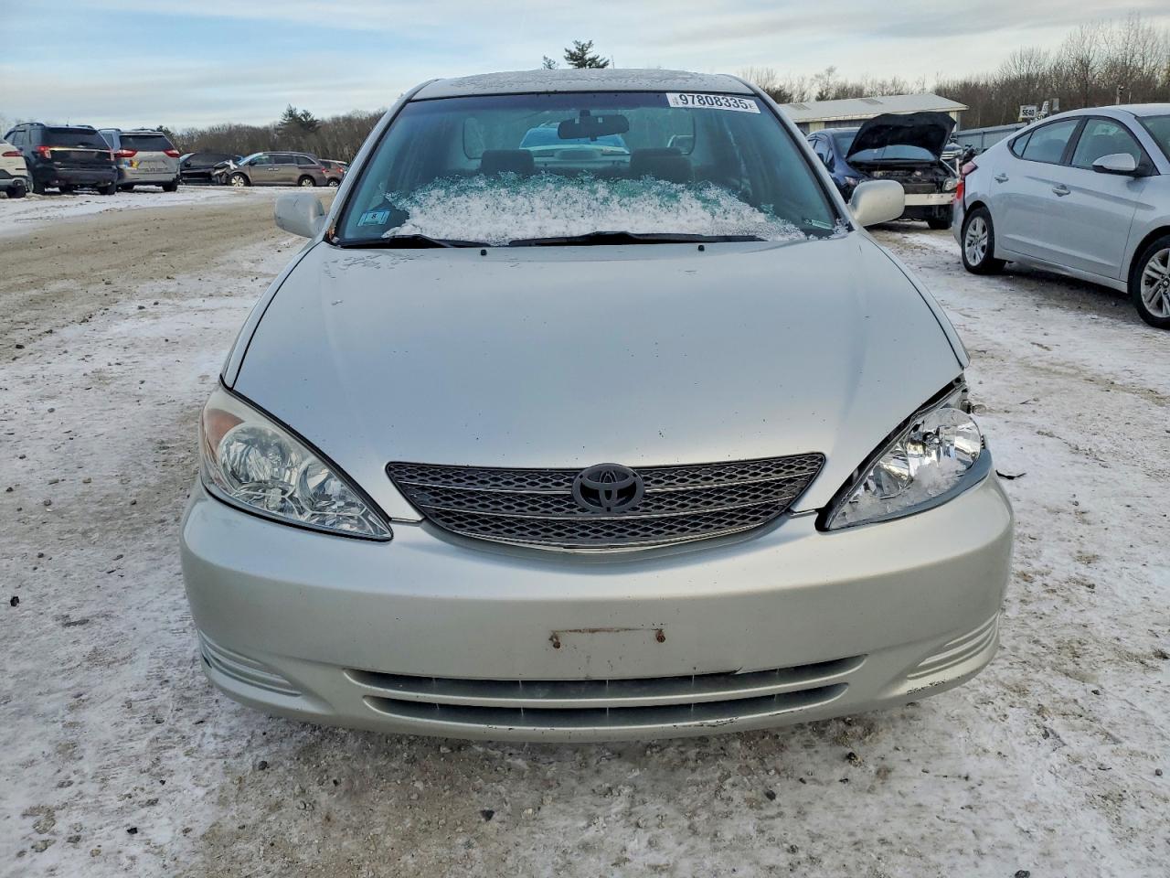 2002 TOYOTA CAMRY LE photo 5