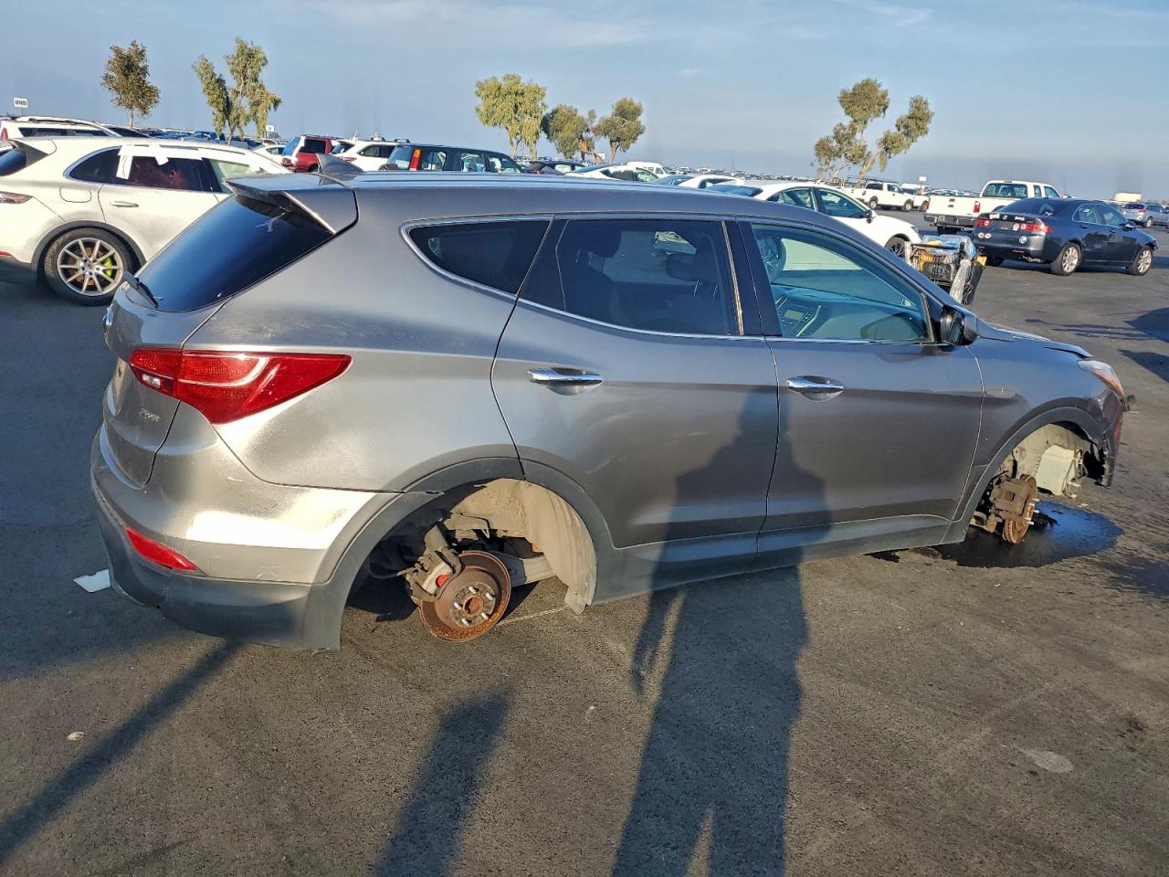 2016 HYUNDAI SANTA FE SPORT photo 3