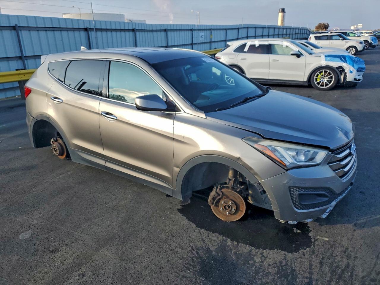 2016 HYUNDAI SANTA FE SPORT photo 4