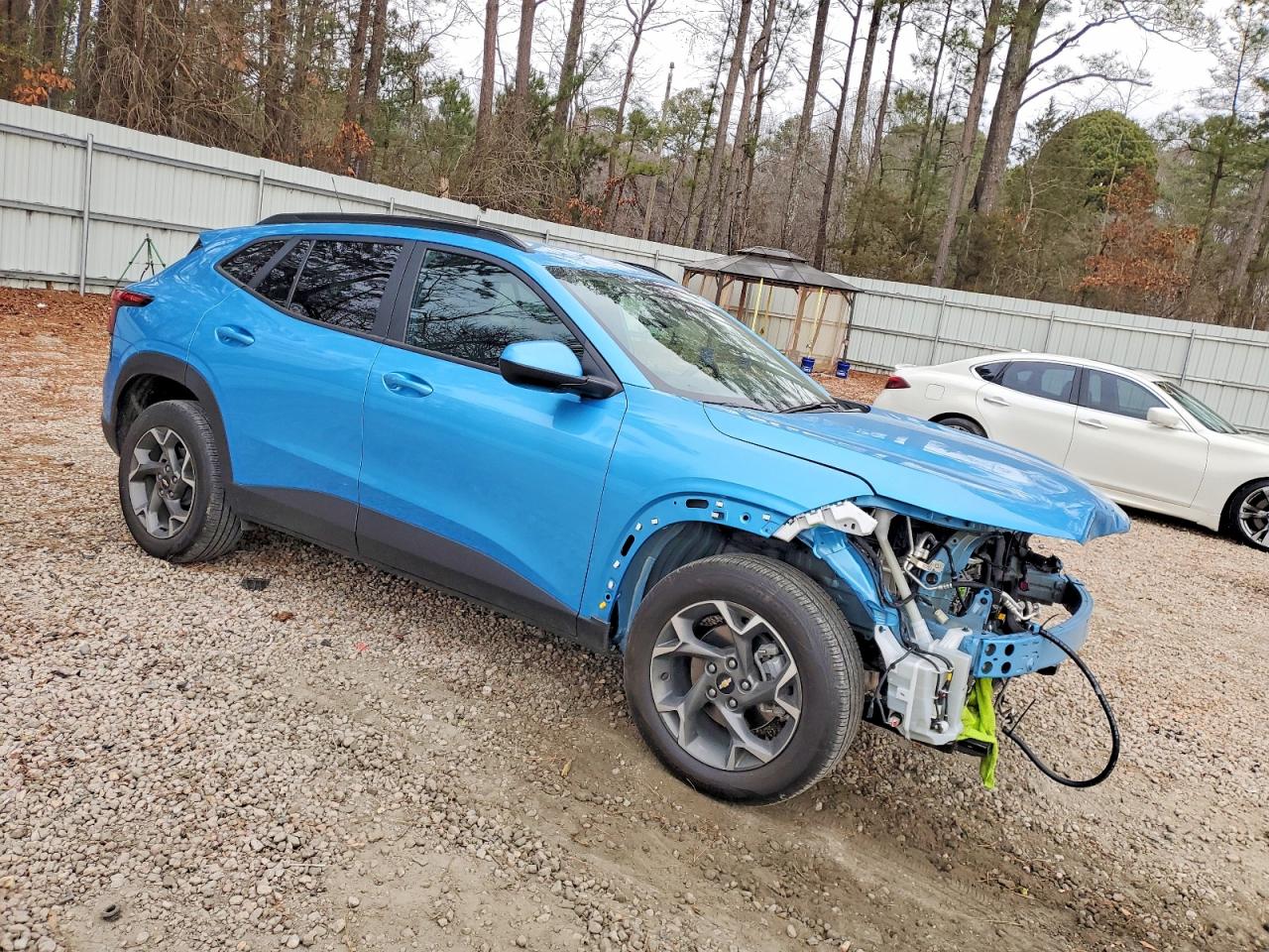 2025 CHEVROLET TRAX 1LT photo 4