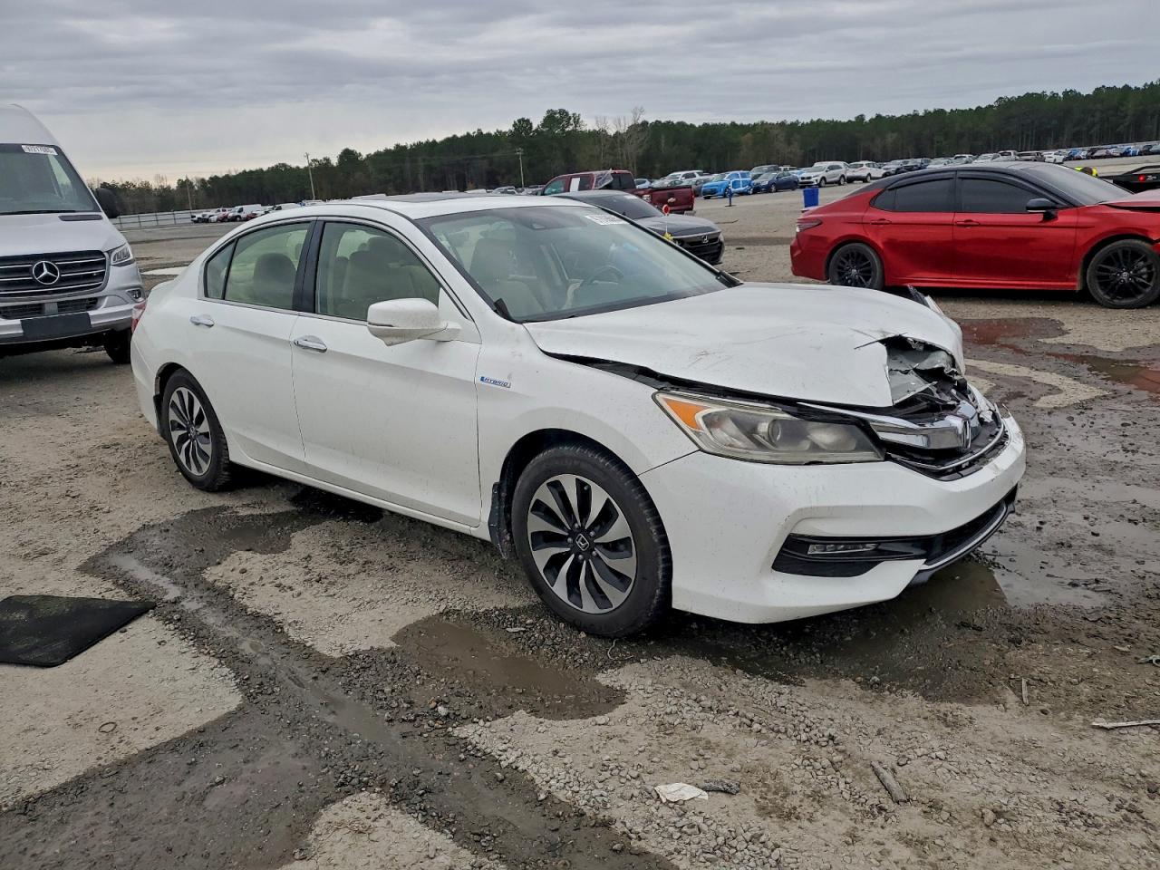 2017 HONDA ACCORD HYBRID EXL photo 4