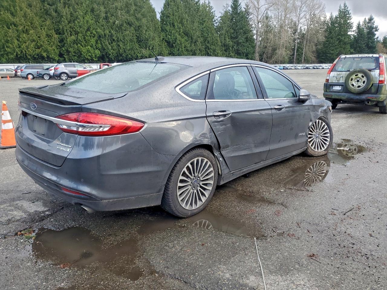 2018 FORD FUSION TITANIUM/PLATINUM HEV photo 3