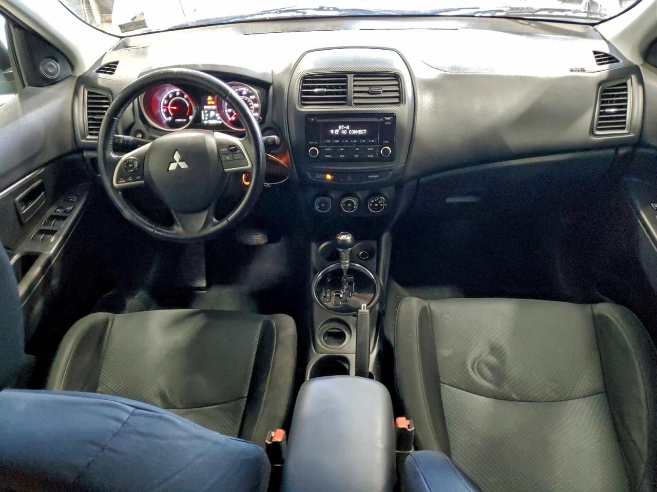 2015 MITSUBISHI OUTLANDER SPORT ES photo 8