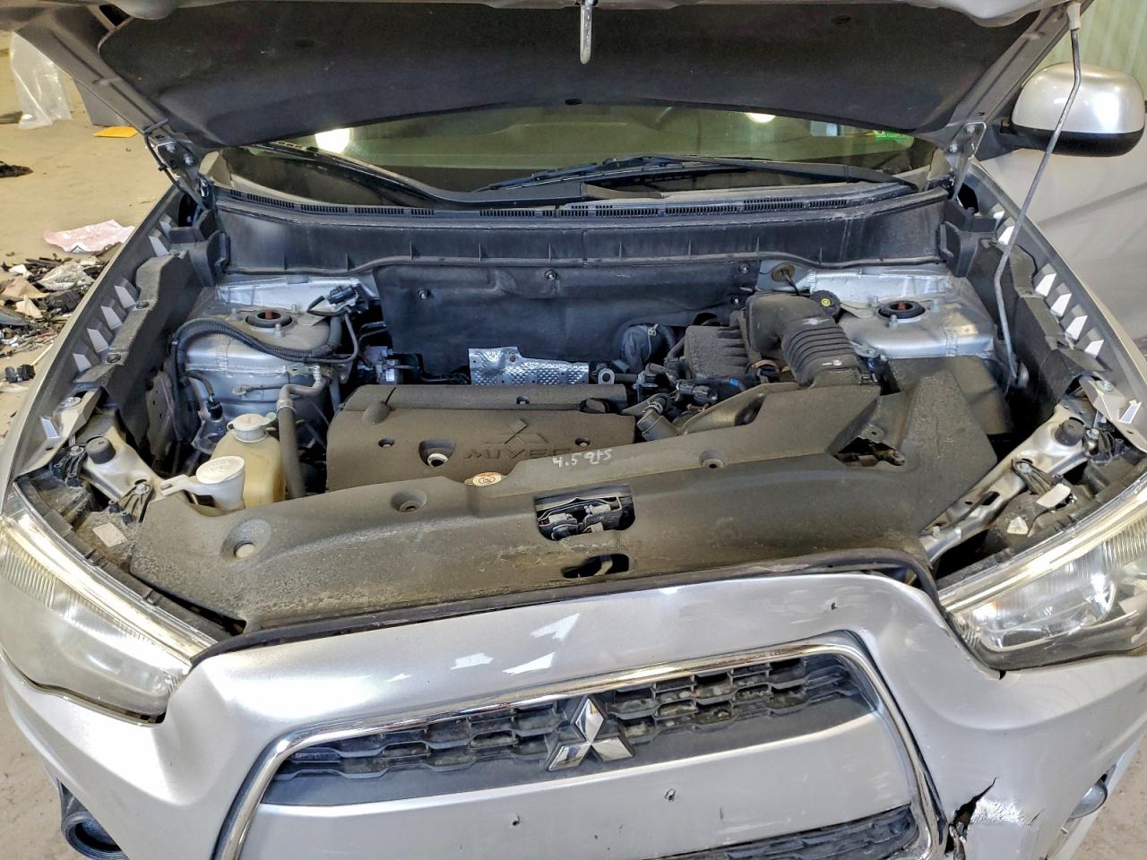 2015 MITSUBISHI OUTLANDER SPORT ES photo 12