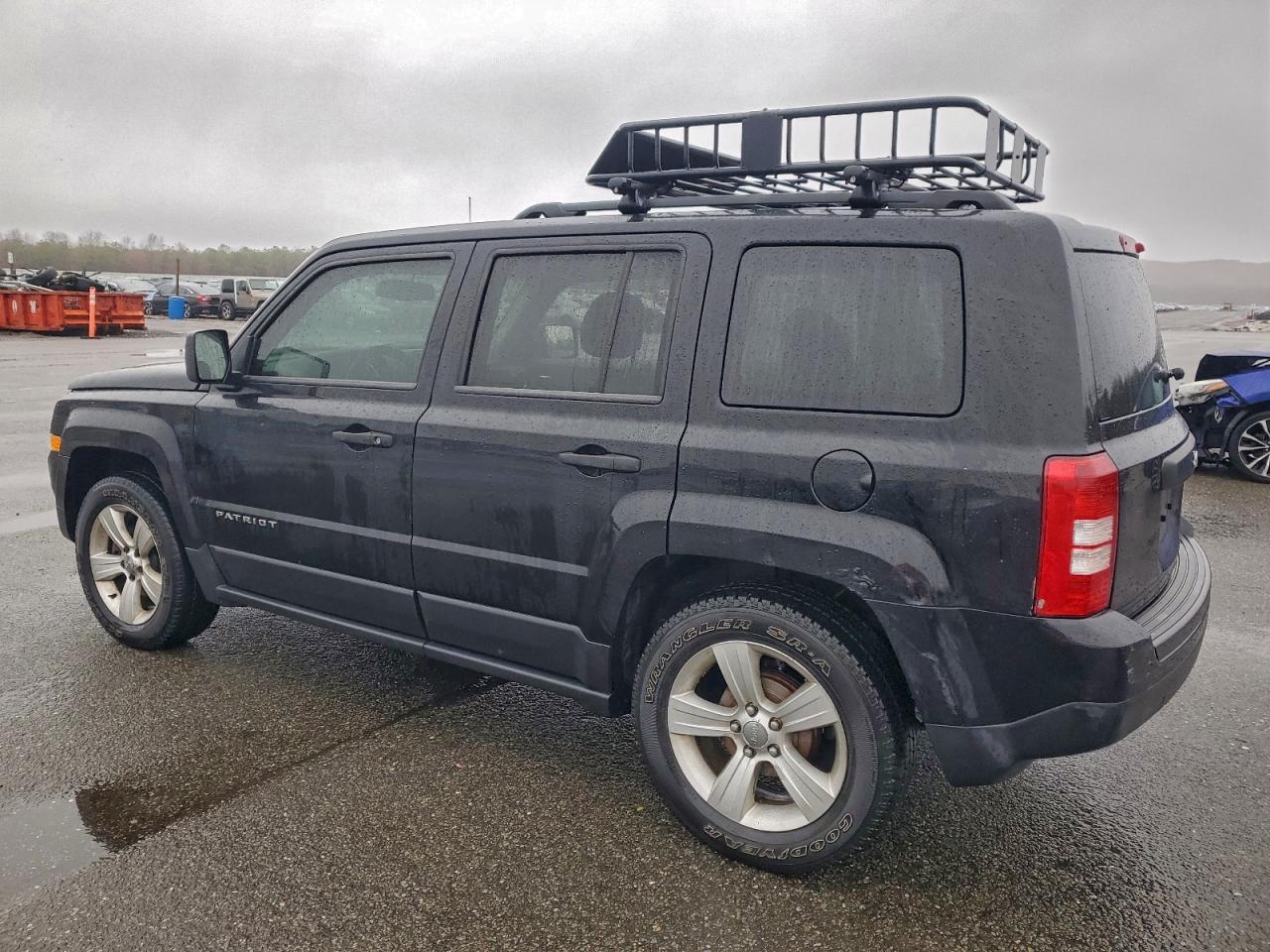 2014 JEEP PATRIOT SPORT photo 2
