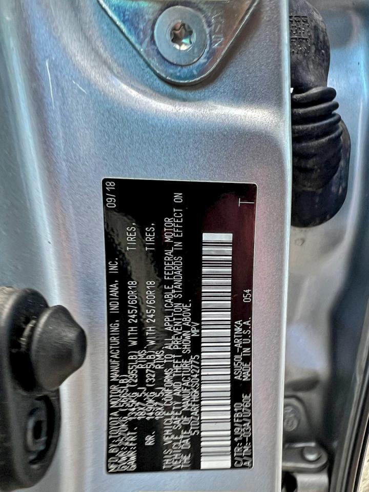 2019 TOYOTA HIGHLANDER LE photo 10