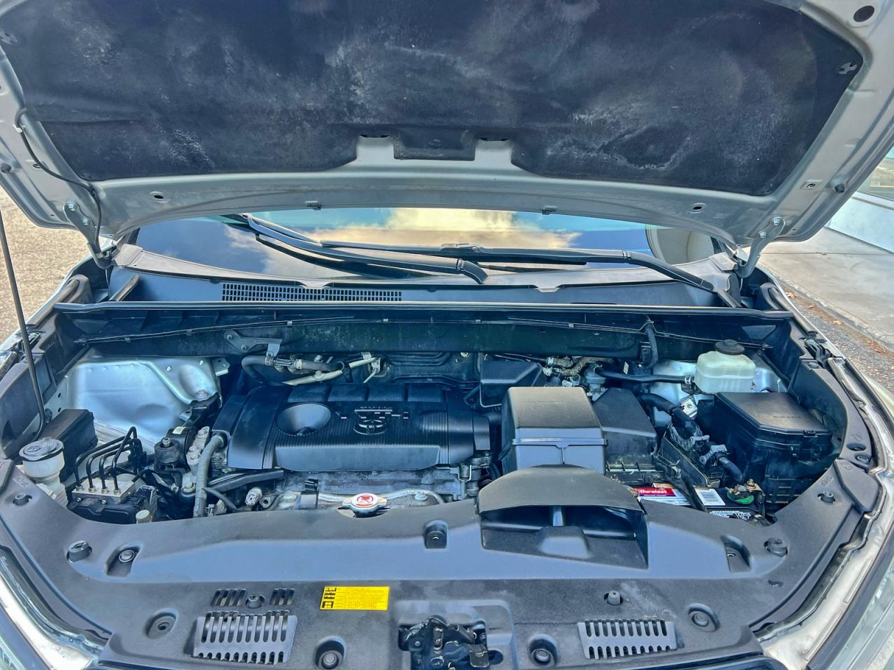 2019 TOYOTA HIGHLANDER LE photo 7