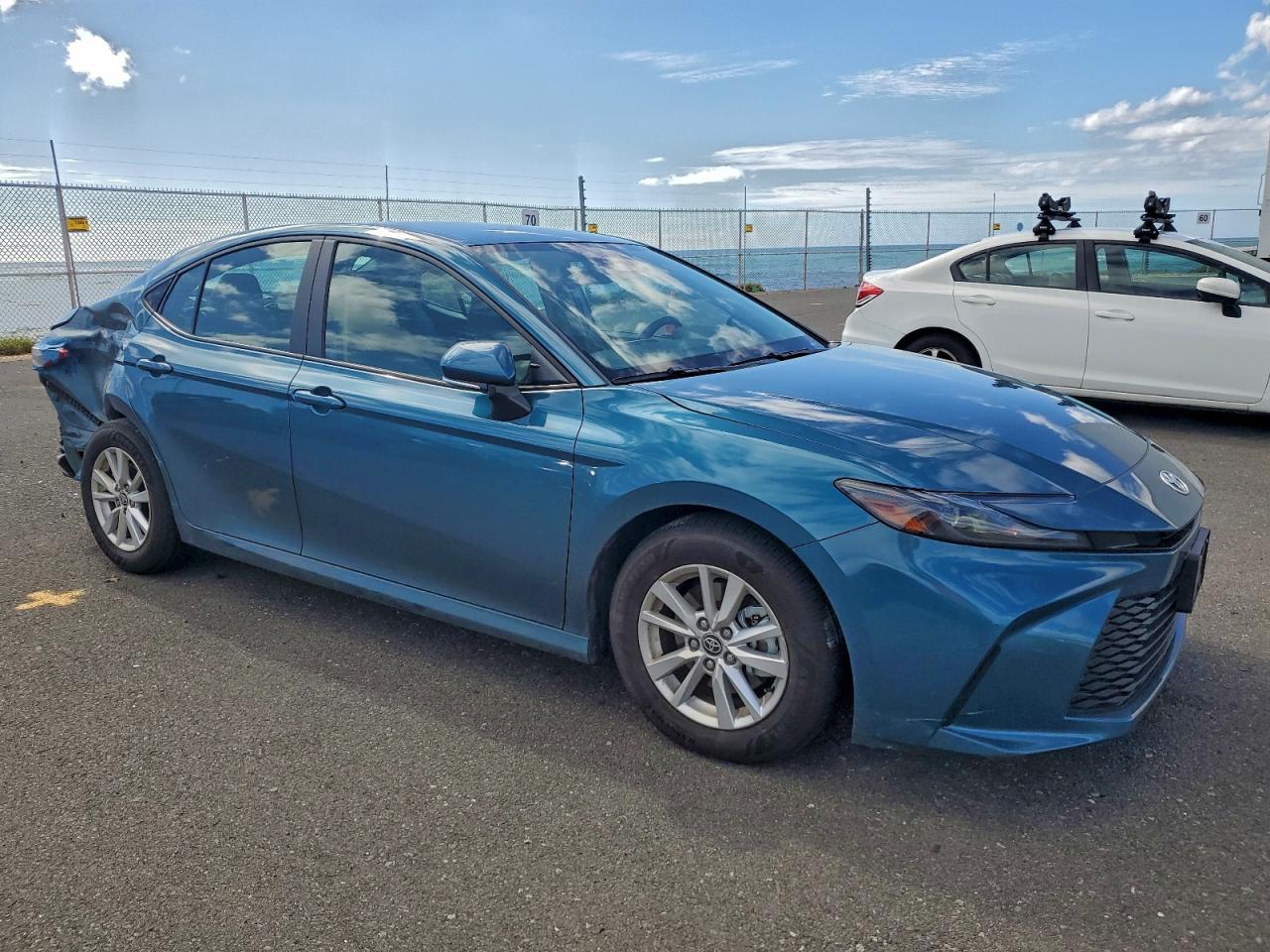 2025 TOYOTA CAMRY LE photo 7