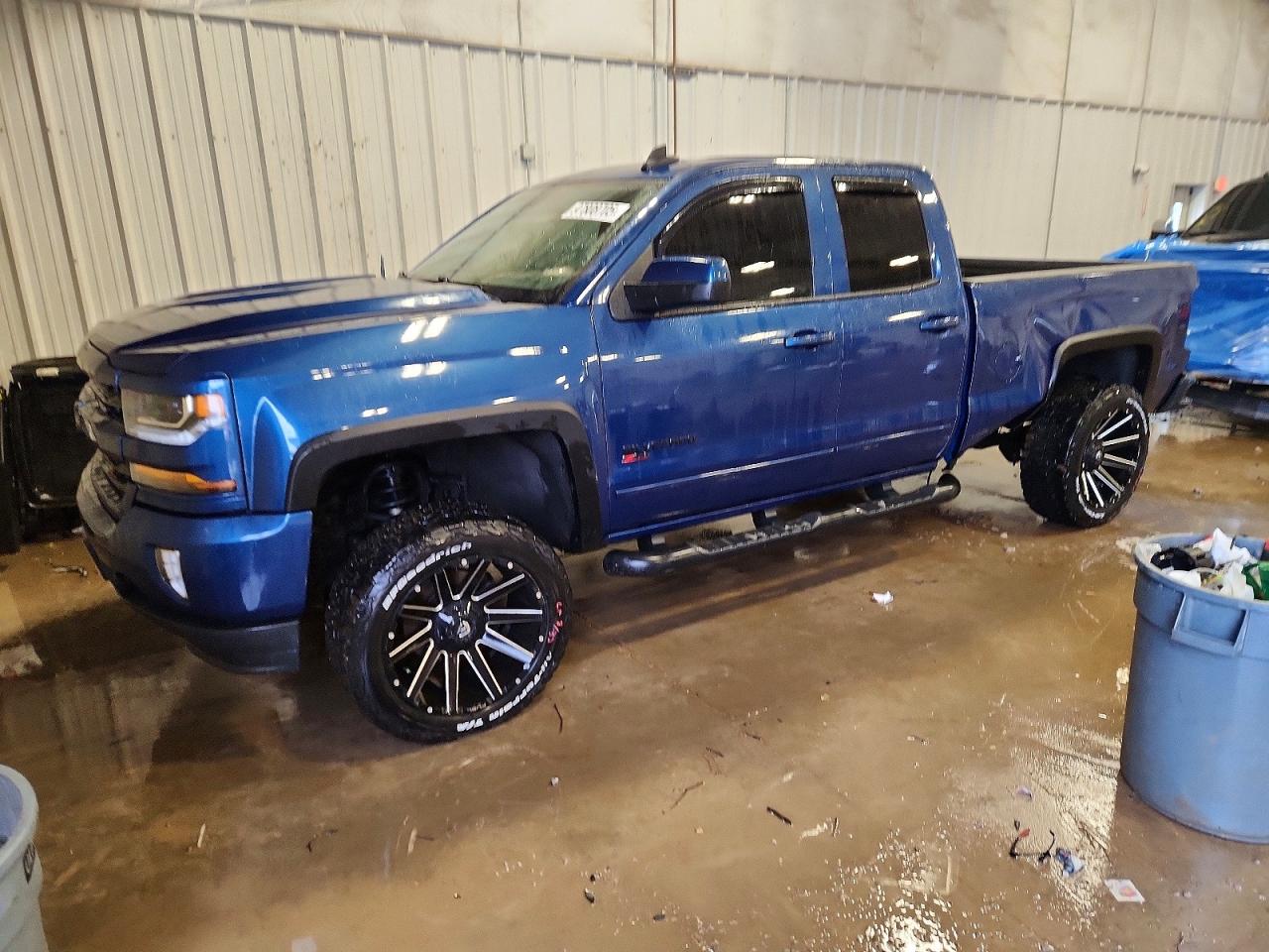 2017 CHEVROLET SILVERADO