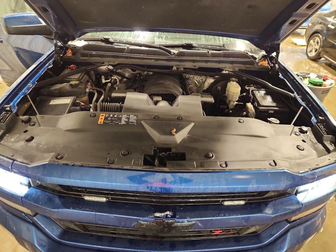 2017 CHEVROLET SILVERADO K1500 LT photo 11