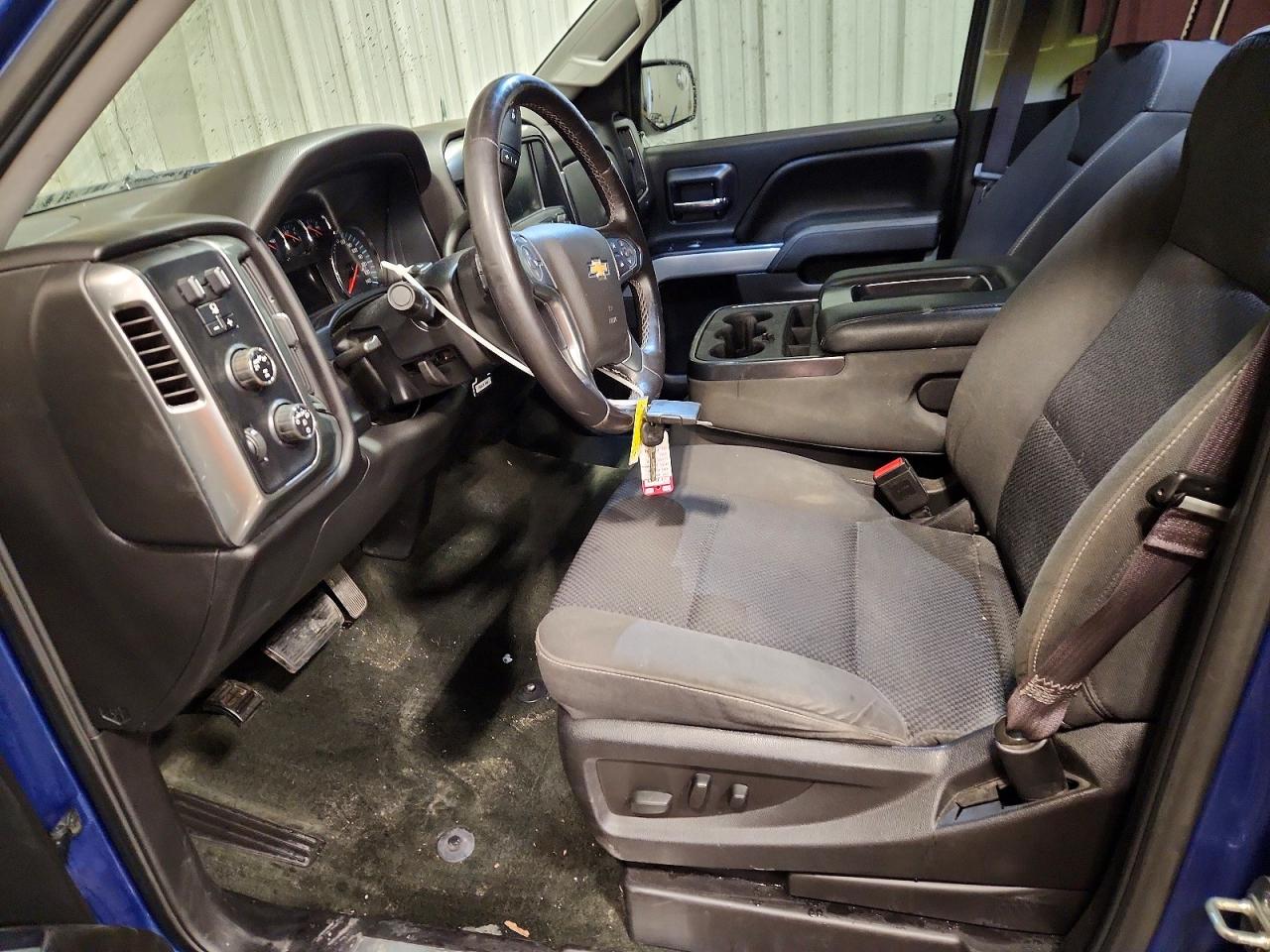 2017 CHEVROLET SILVERADO K1500 LT photo 7
