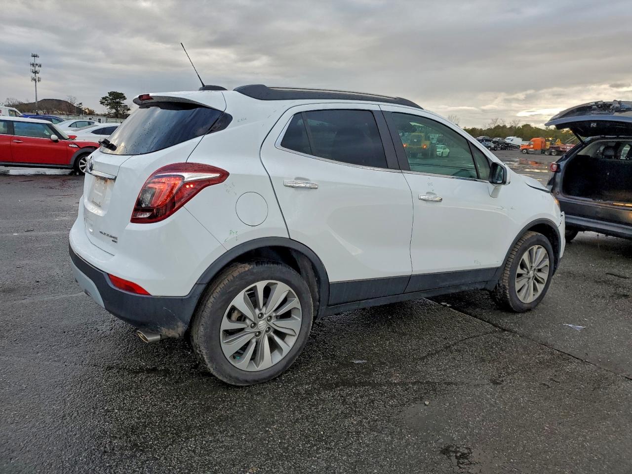 2020 BUICK ENCORE PREFERRED photo 3