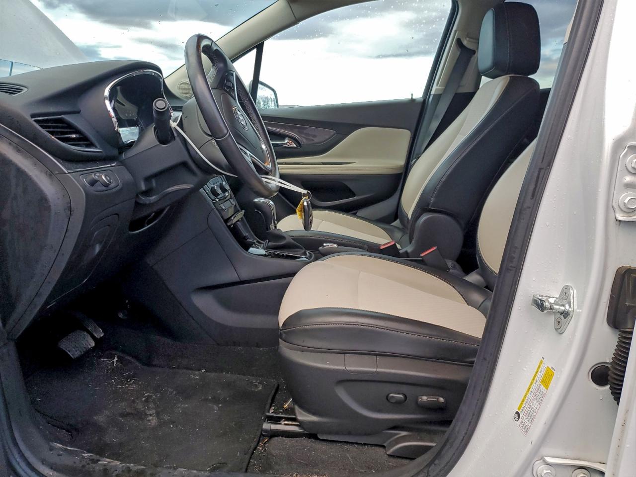 2020 BUICK ENCORE PREFERRED photo 7