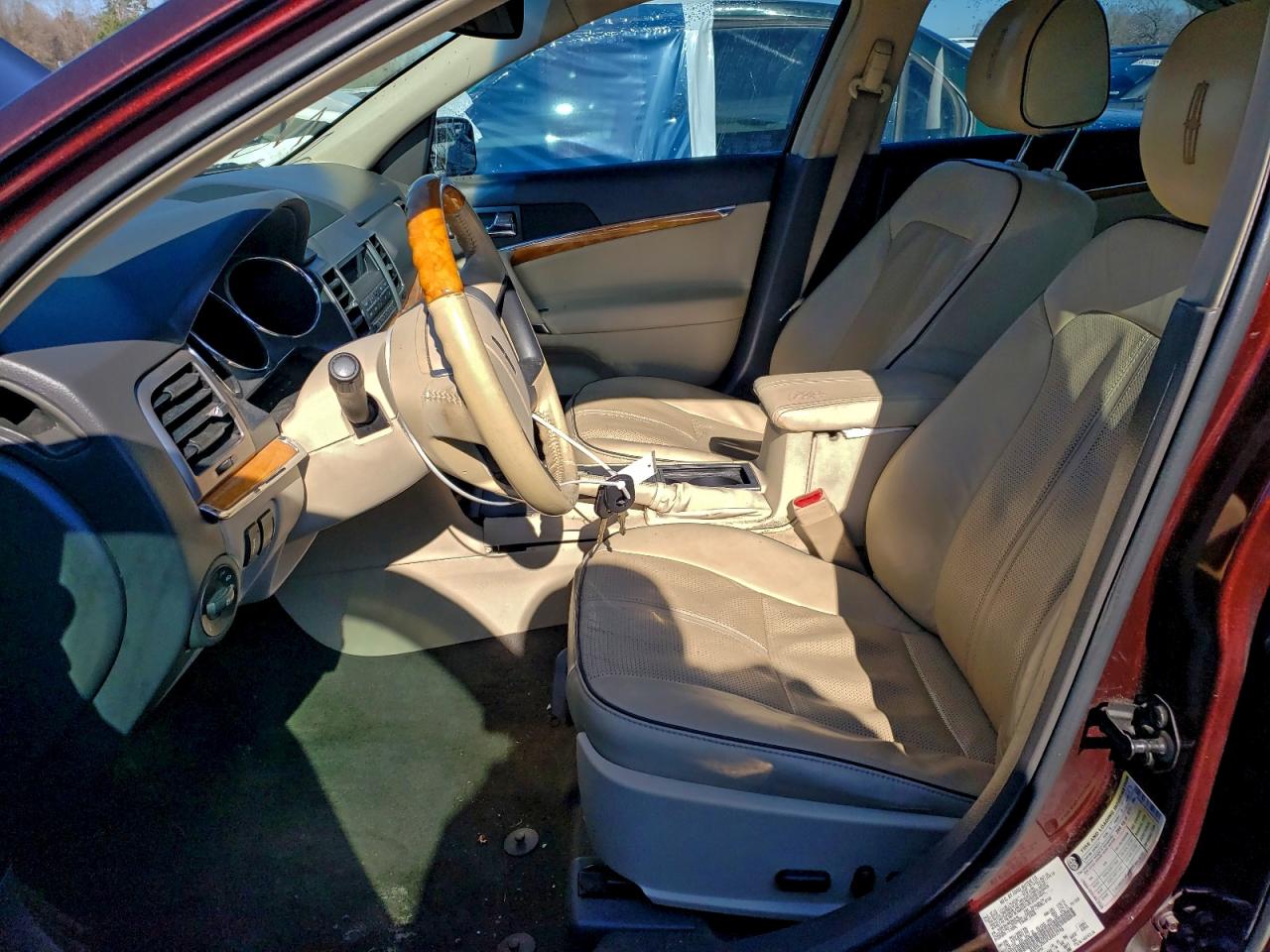 2012 LINCOLN MKZ photo 7