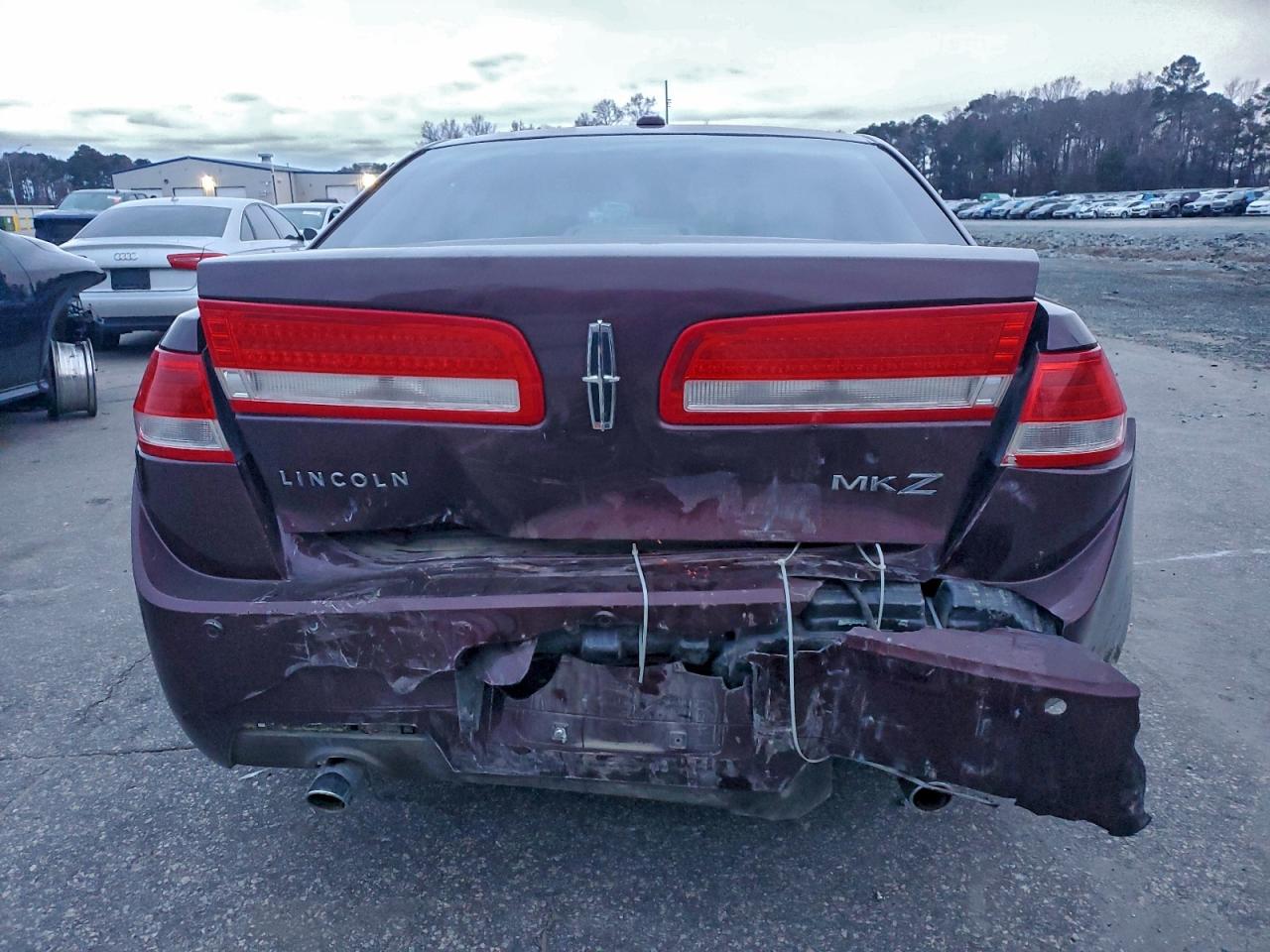 2012 LINCOLN MKZ photo 6