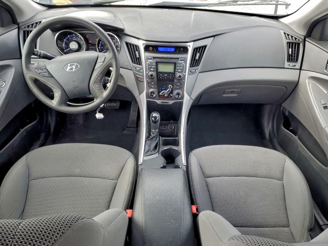 2011 HYUNDAI SONATA GLS photo 8