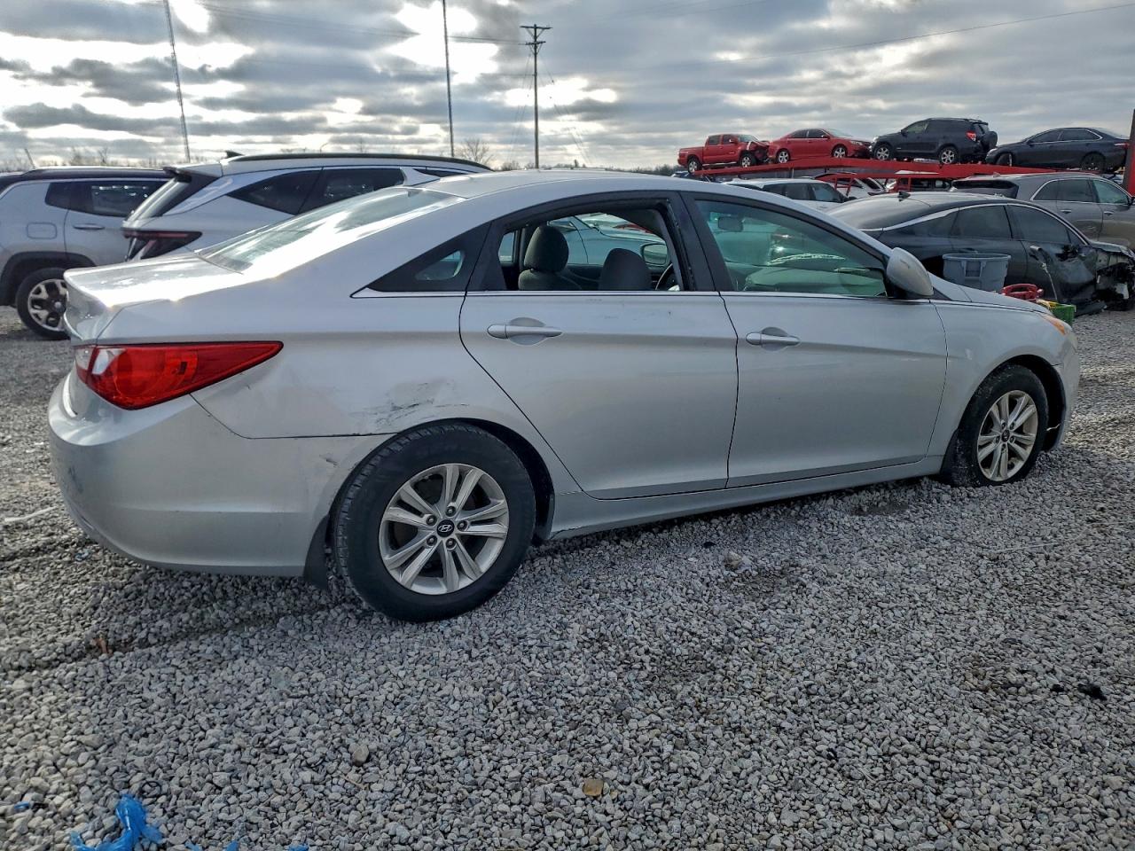 2011 HYUNDAI SONATA GLS photo 3