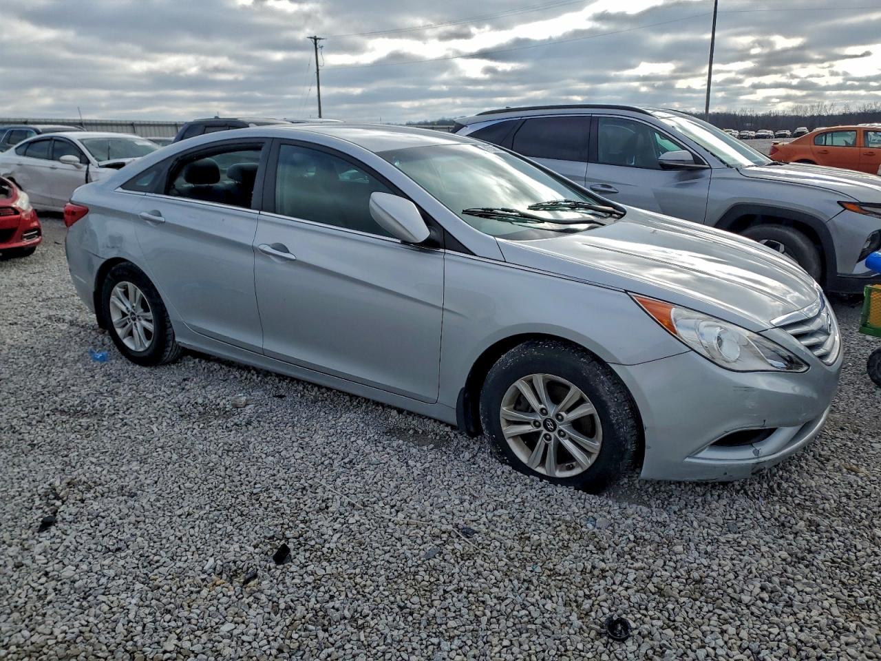 2011 HYUNDAI SONATA GLS photo 4
