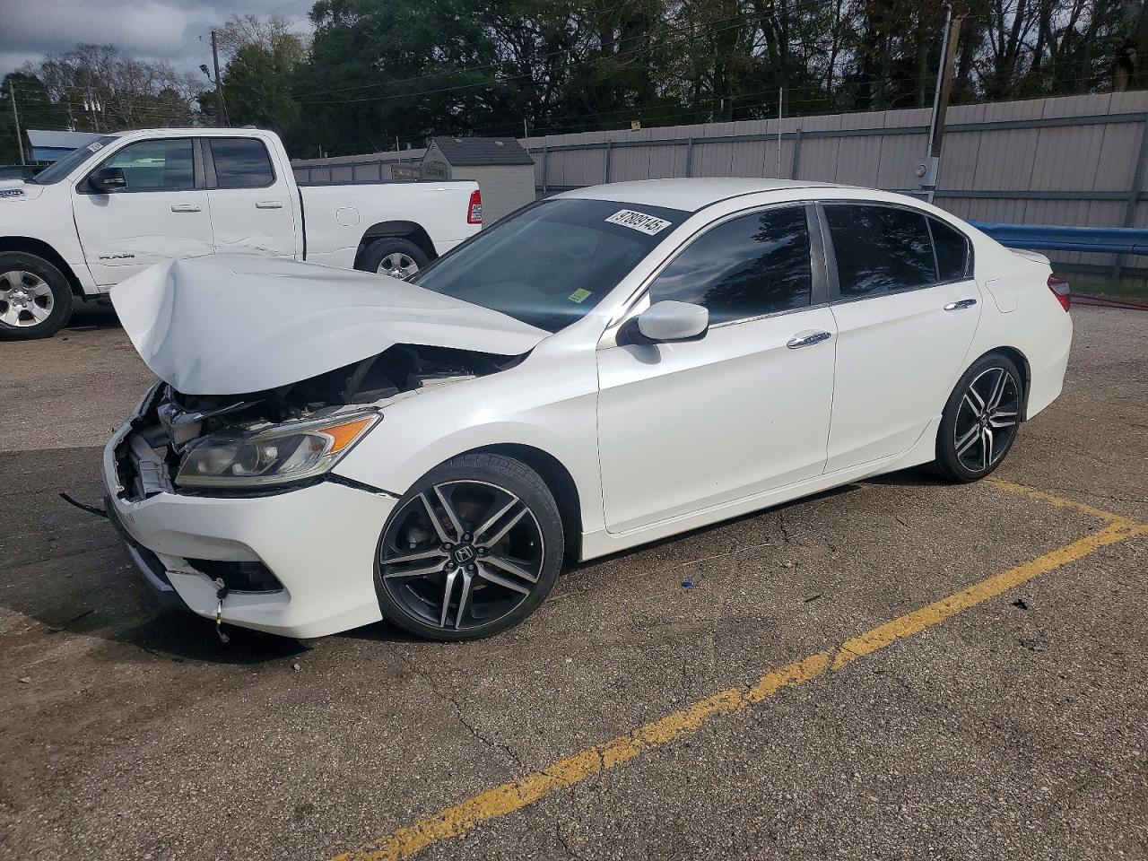 2017 HONDA ACCORD