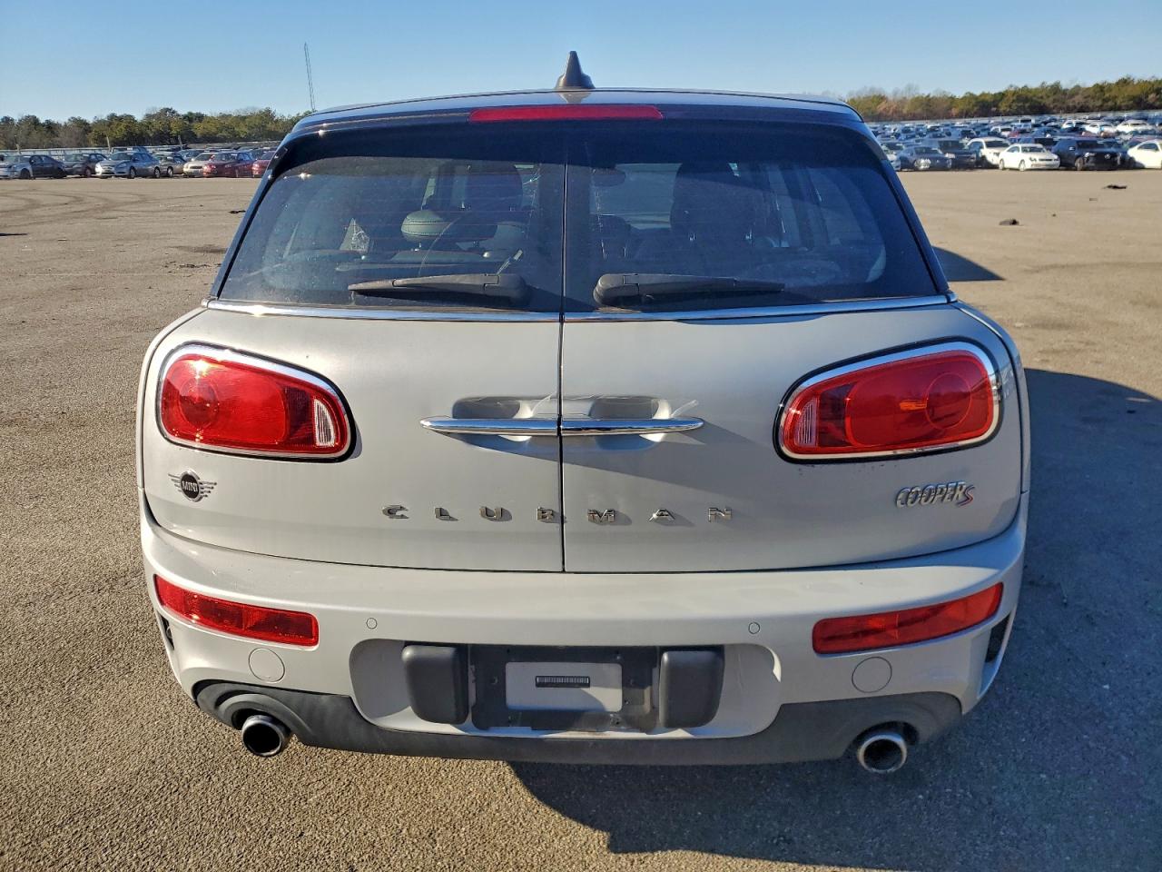 2019 MINI COOPER S CLUBMAN ALL4 photo 6
