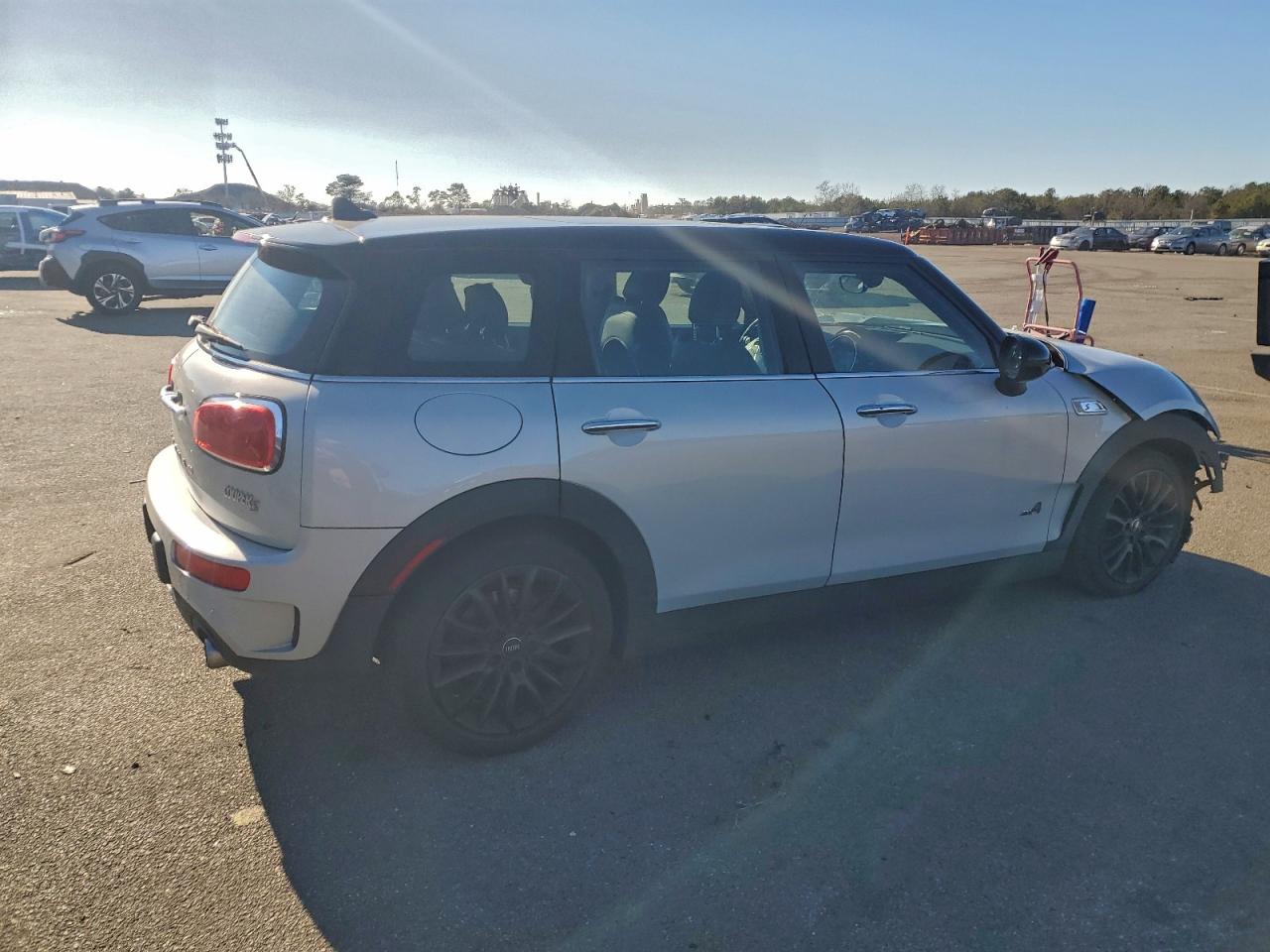 2019 MINI COOPER S CLUBMAN ALL4 photo 3