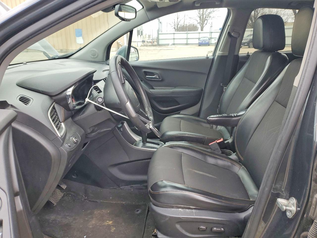 2017 CHEVROLET TRAX 1LT photo 19