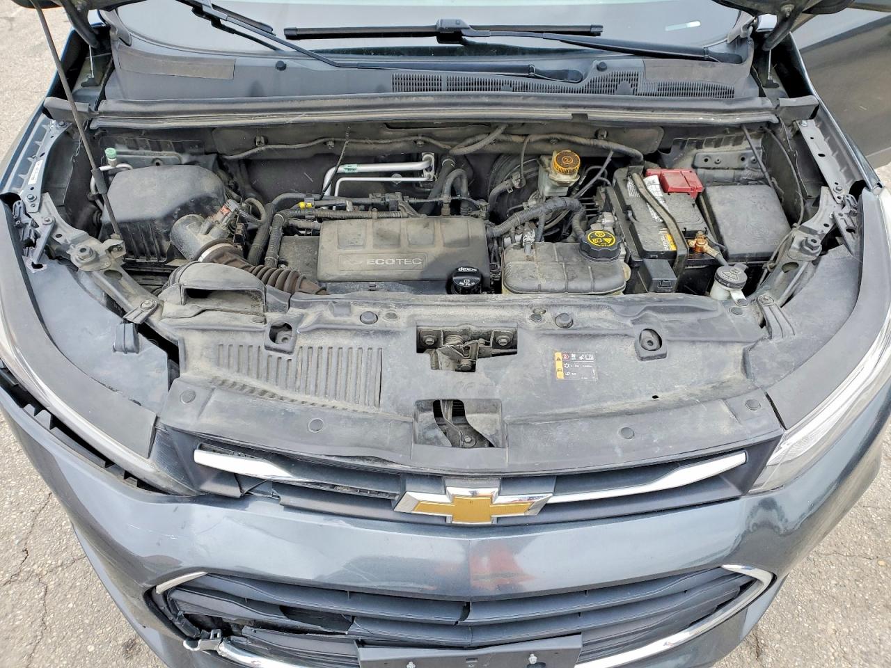 2017 CHEVROLET TRAX 1LT photo 34