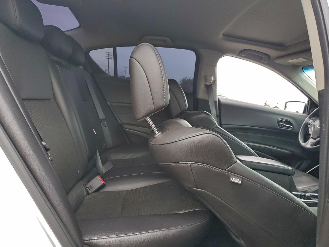 2014 ACURA ILX 20 photo 10