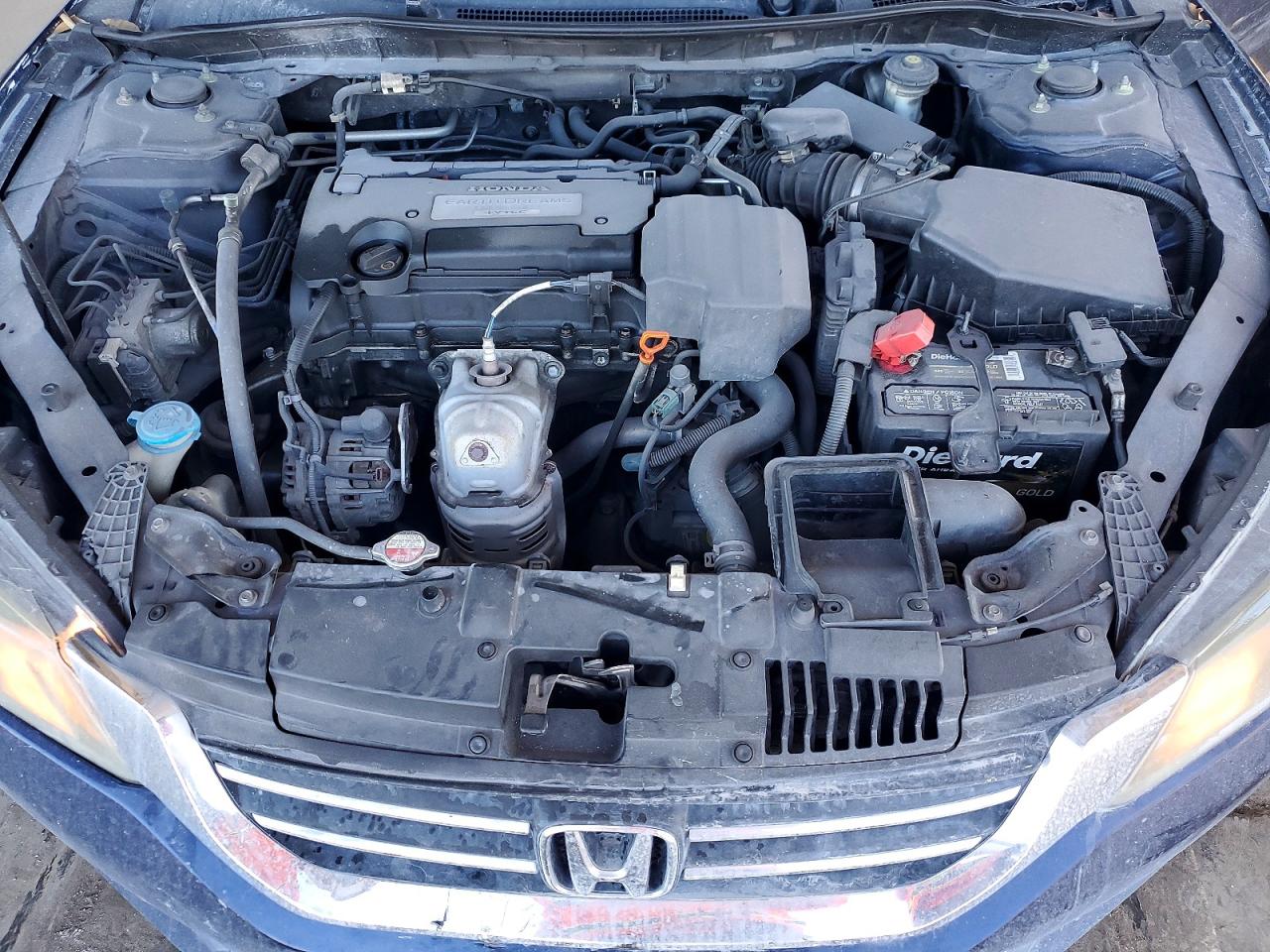 2013 HONDA ACCORD LX photo 12