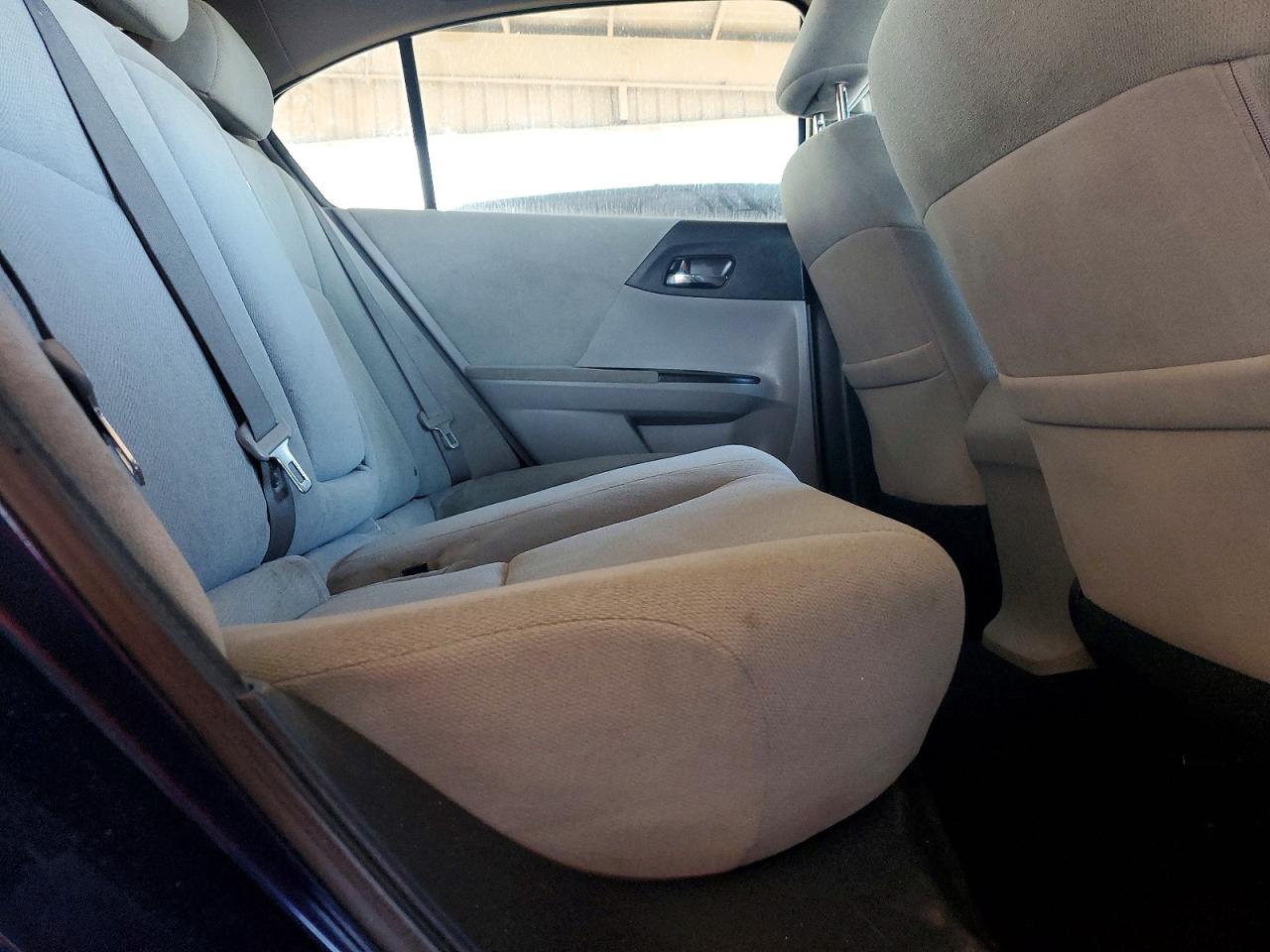 2013 HONDA ACCORD LX photo 11