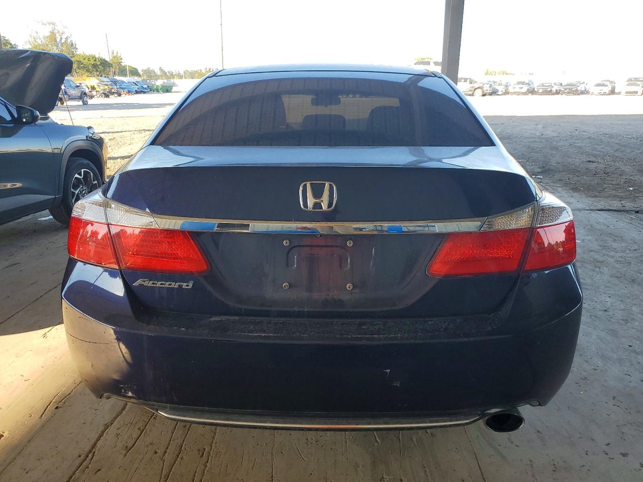 2013 HONDA ACCORD LX photo 6