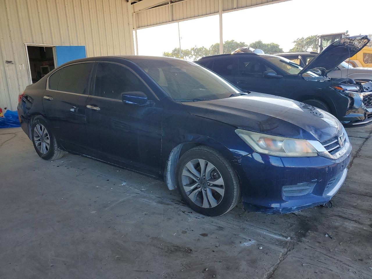 2013 HONDA ACCORD LX photo 4
