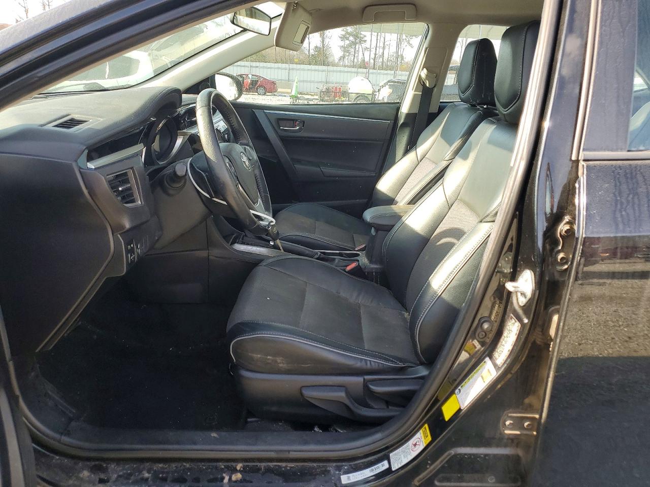 2014 TOYOTA COROLLA L photo 7