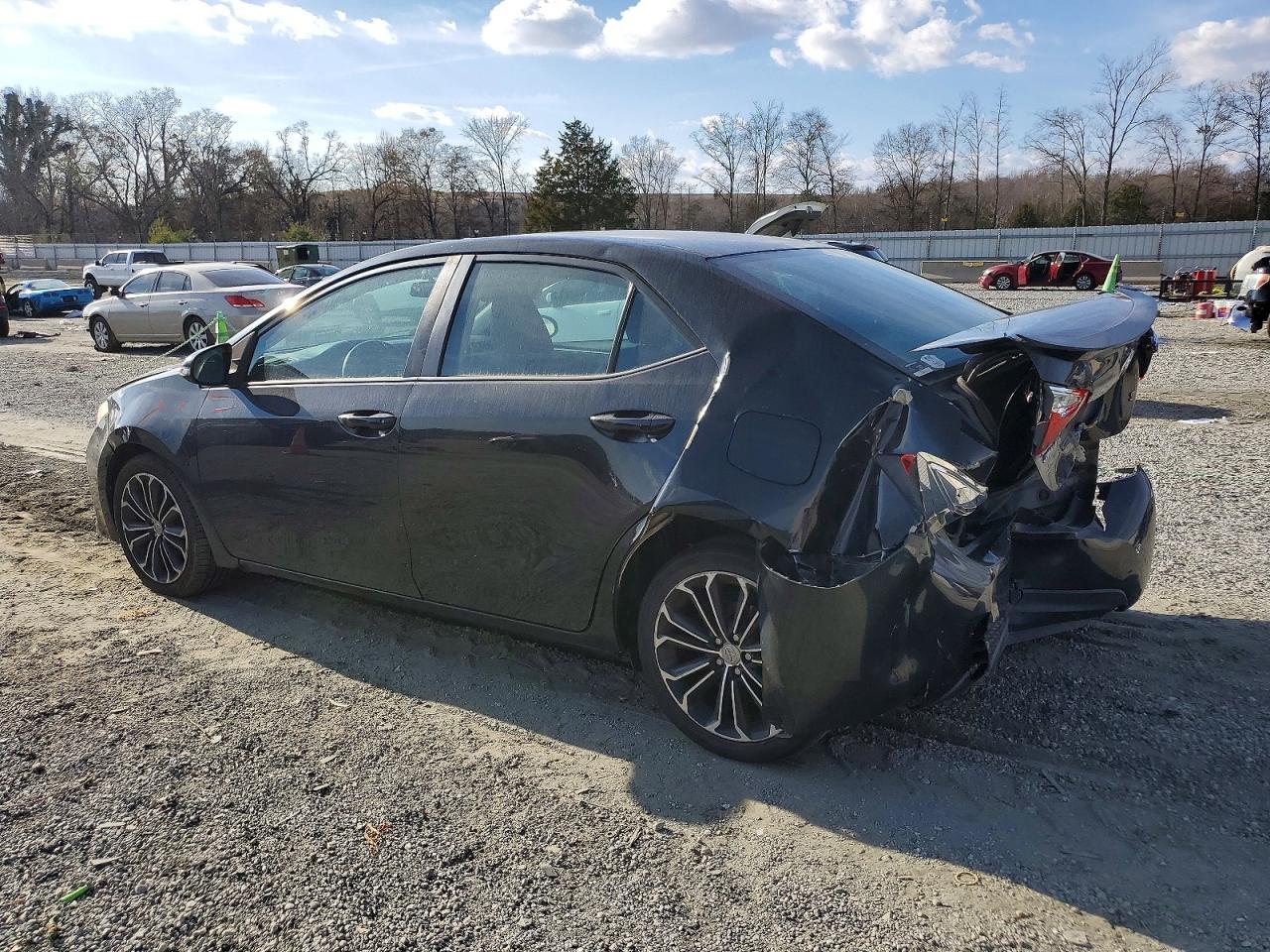 2014 TOYOTA COROLLA L photo 2