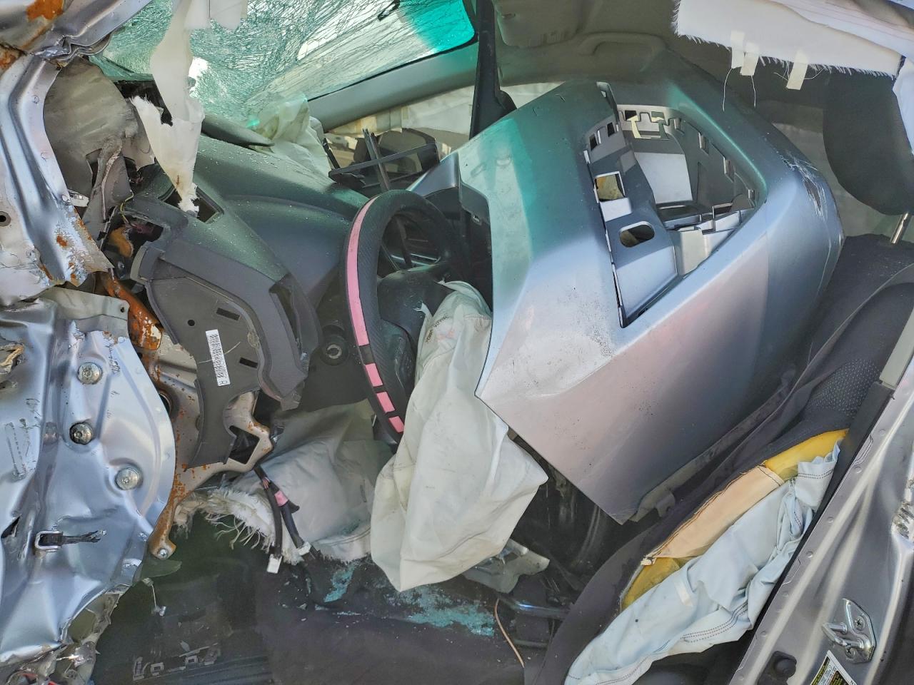 2015 SUBARU IMPREZA photo 13