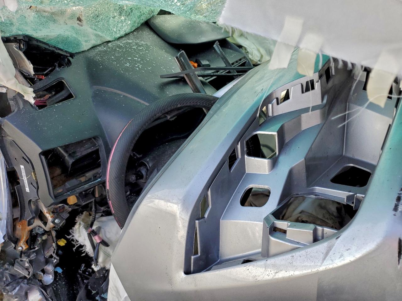 2015 SUBARU IMPREZA photo 15