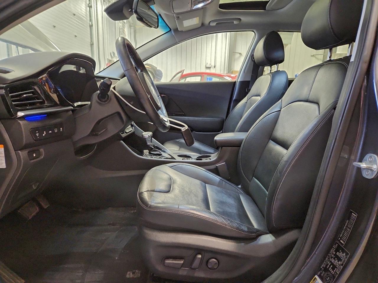 2021 KIA NIRO EX PREMIUM photo 7