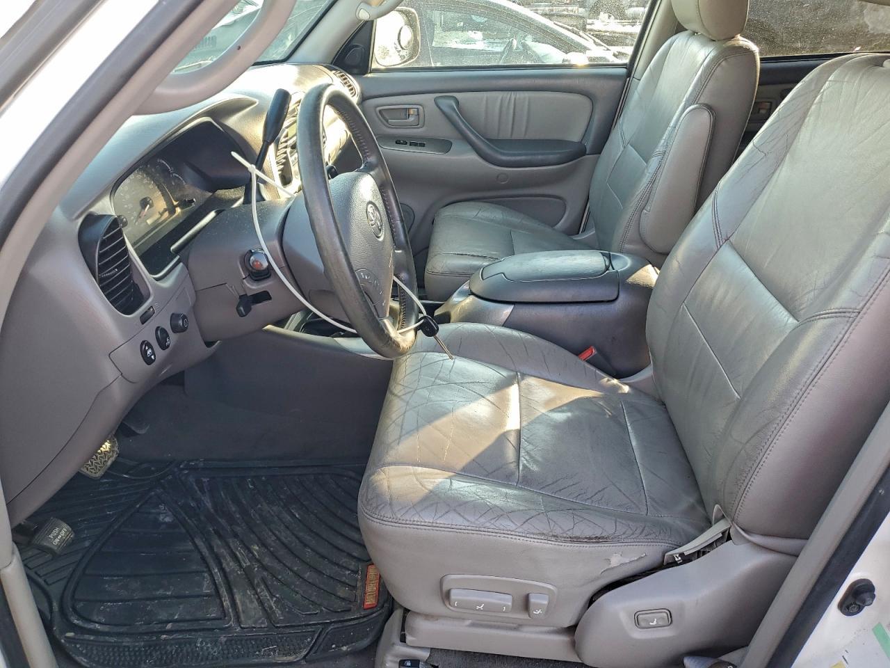 2003 TOYOTA SEQUOIA LIMITED photo 7