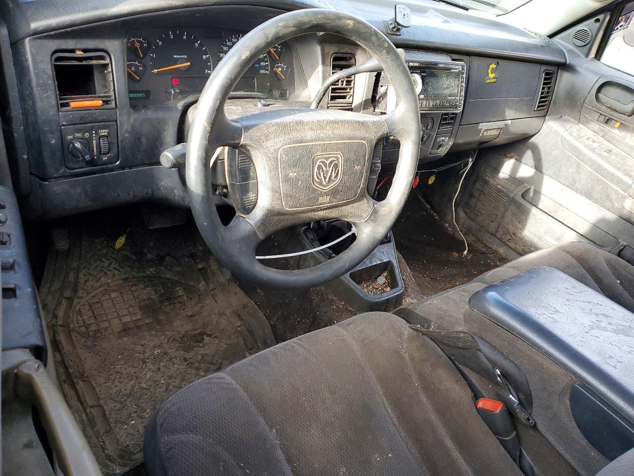 2001 DODGE DAKOTA photo 8